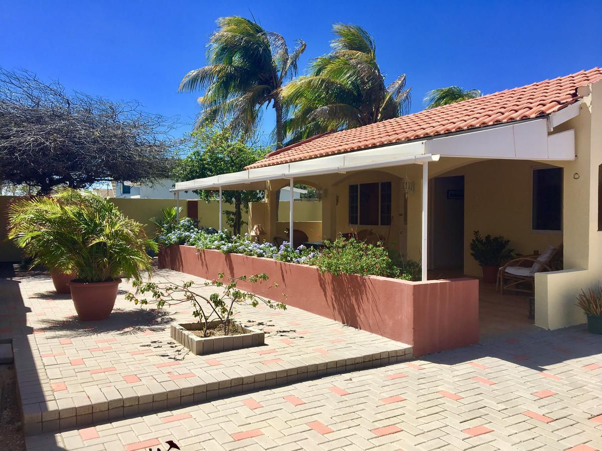 Bubali Gardens Lejlighed Palm Beach Eksteriør billede